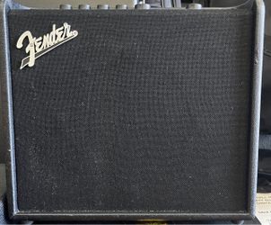Fender 25W Guitar Amplifier w/Effects