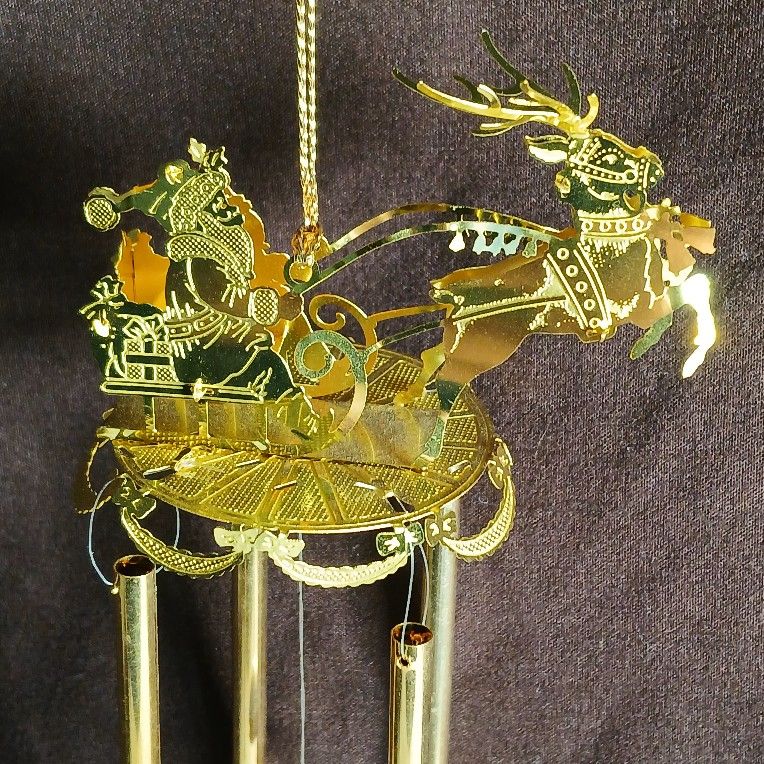 3D Vtg Gold Laser Cut Filigree Santas Sleigh Wind Chime Christmas Ornament Rare