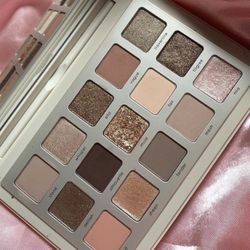 Eyeshadow Palette 