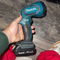 Makita