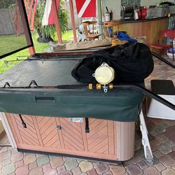 Penn 80T international with a steel roller guide. tip on a Bent Butt Rod