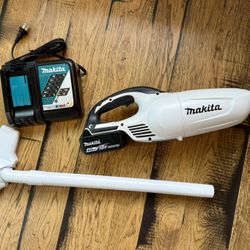 Makita Cordless Vacuum 
