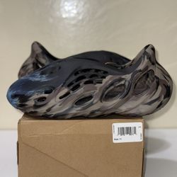 Yeezy Foam Runner "Cinder" - Size 11