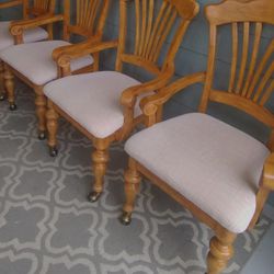 Set Of  4 Wooden Chairs With Wheels &  Padded Seats