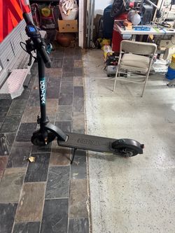 GOTRAX GMAX Ultra Electric Scooter - Great Condition (w/ Charger)