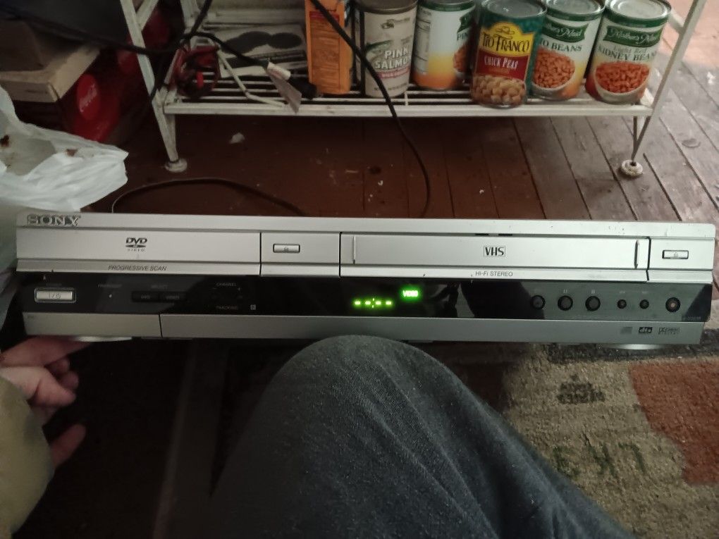 DVD/ VCR Player SONY