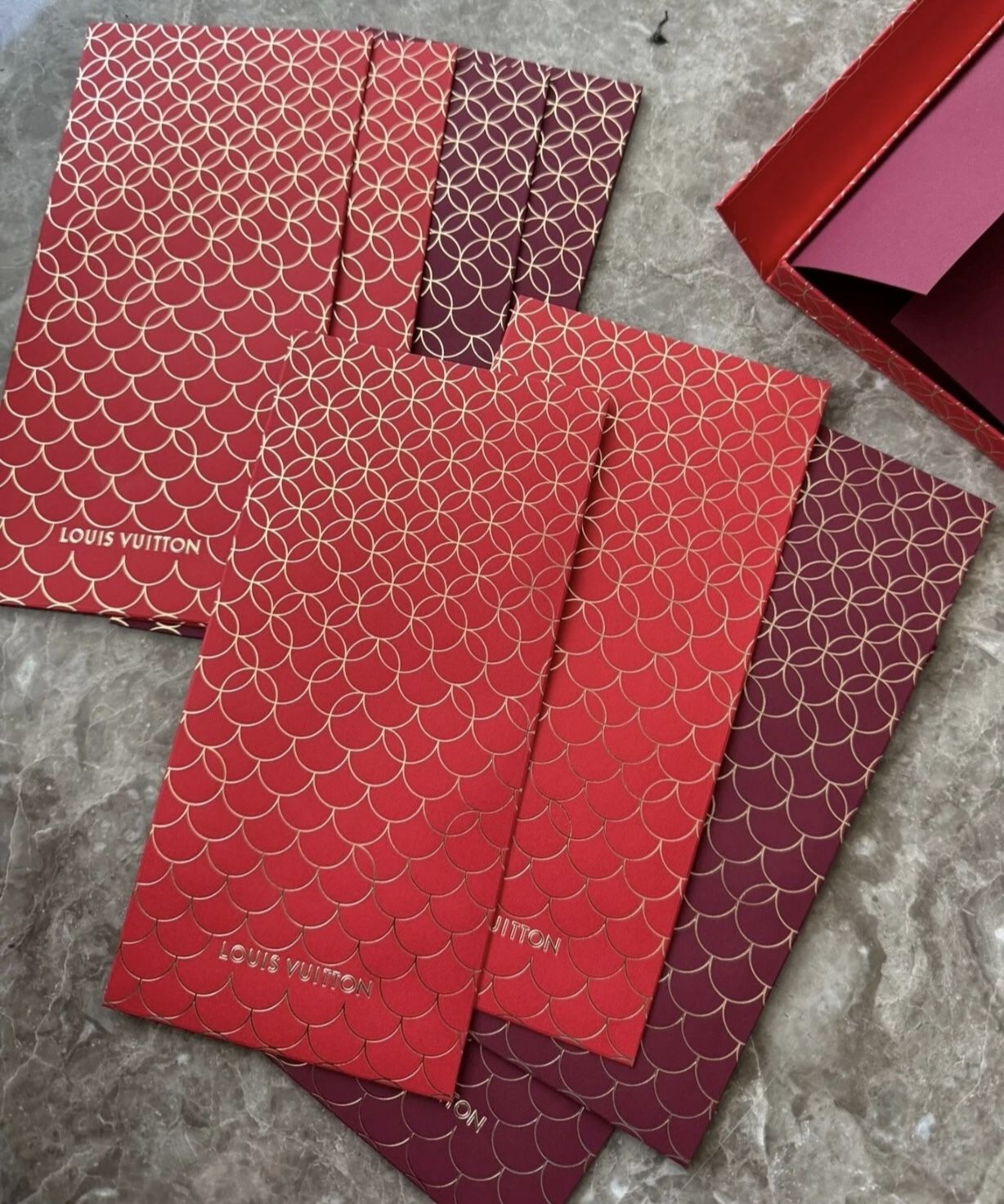 Official Gift Box of 8pcs Louis Vuitton Designer Brand New Year Lucky Money Envelope