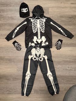 Skeletons Skull 💀 Halloween Very Good Quilty Costume 🎃 Outfit Men’s (Size Large - Hoodie, Pants, Gloves, Mask)