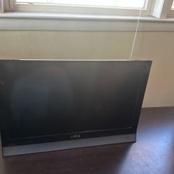 Vizio 26” LED TV - Works Great - No Remote (Can Use Buttons)