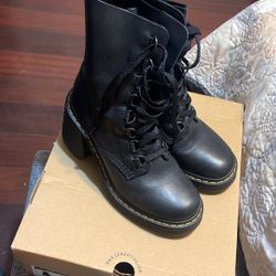 Dr Martens Boots