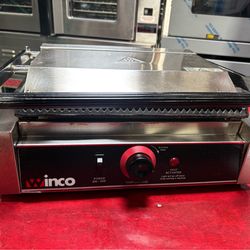 14x12 Sandwich Panini Grill Grooved top and bottom ribbed plates winco Hot Bread contact electric commercial restaurant nsf approved 115v
