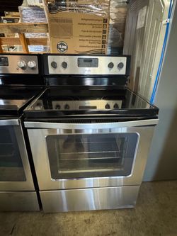 Whirlpool Electric Range 30 inch