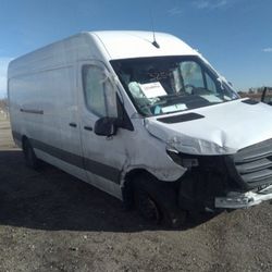 2019 Mercedes Sprinter 2500 Parts Only
