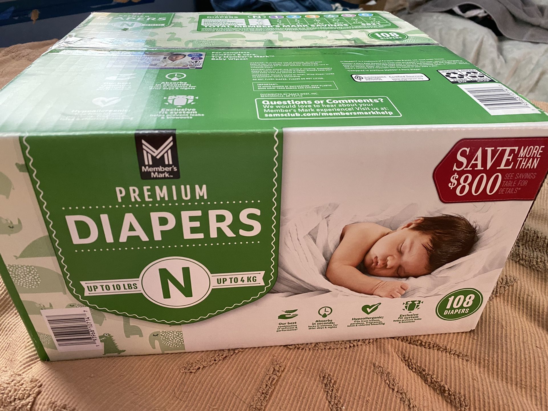 Newborn Baby Diapers (128 Count)