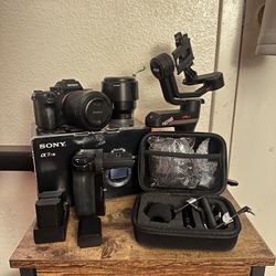 A7RIII + Accessories!
