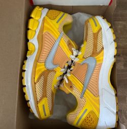 Nike Vomero Yellow Orche Sz 9