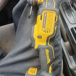 Dewalt