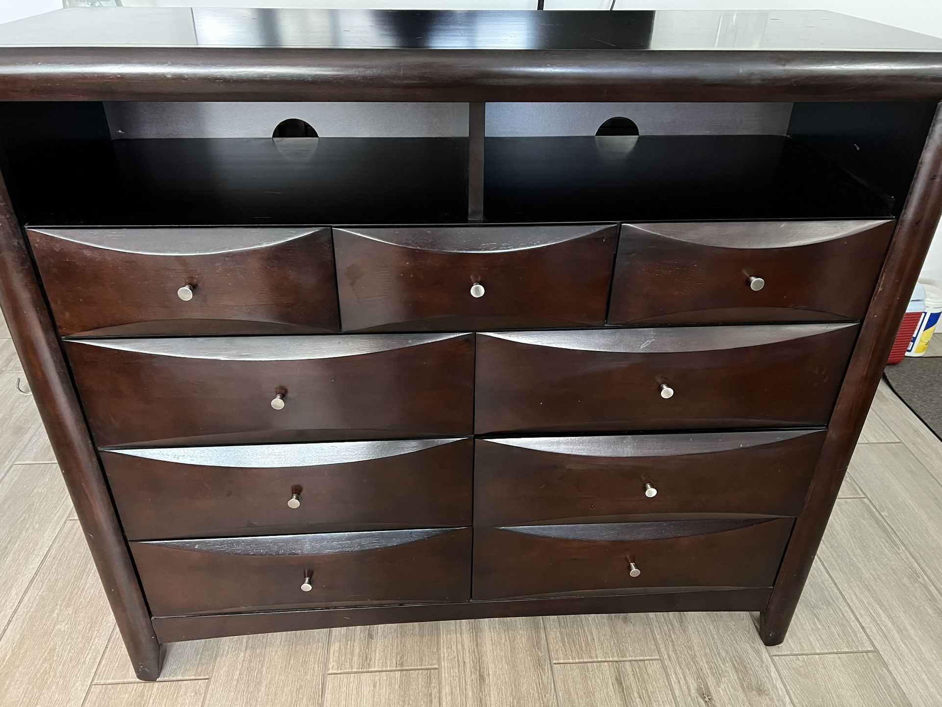 Bedroom Dresser