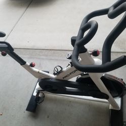 Exercise Bike(new)(firm On Price)(no Lower Price)(200 $)