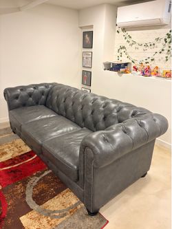 Chesterfield Sofa - Raymour & Flanigan