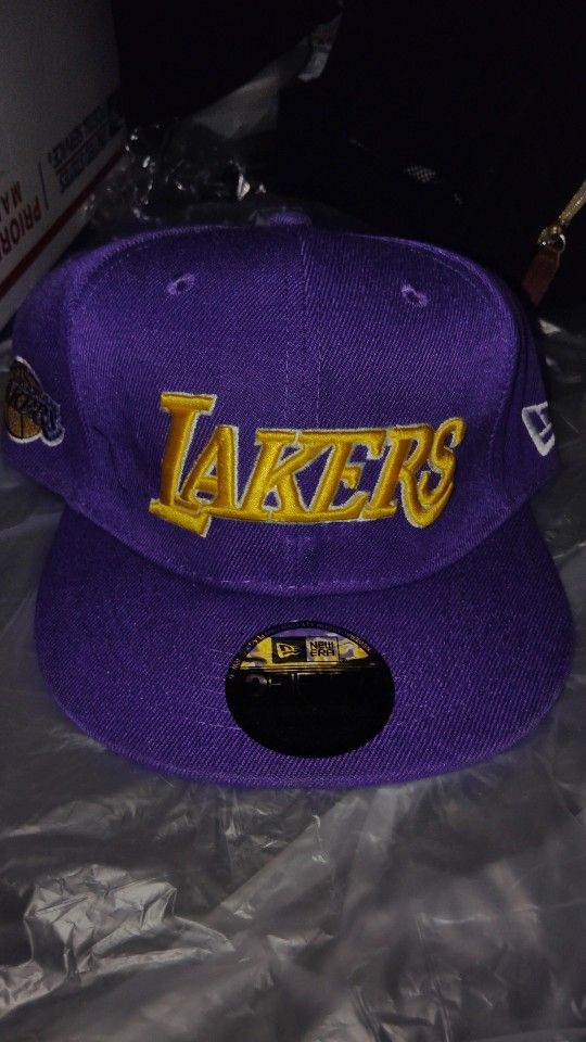 LAKERS