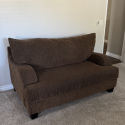 Brown couch sofa/ love seat furniture 