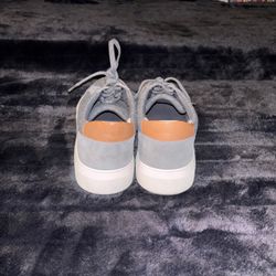 Vince Men’s Sneakers – Gray w/ Leather Heel (US 10.5 / EU 44.5)