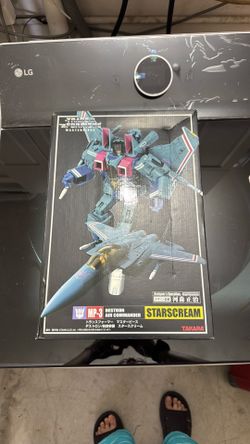 Transformers G1 Takara Japan Masterpiece MP-3 Starscream new in box Japan version special color hasbro