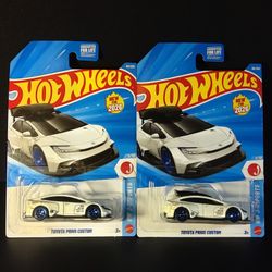 Hot Wheels Toyota Prius Custom with and with out luggage box on the roof
