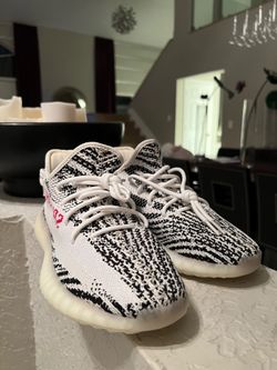 yzeeys shoes