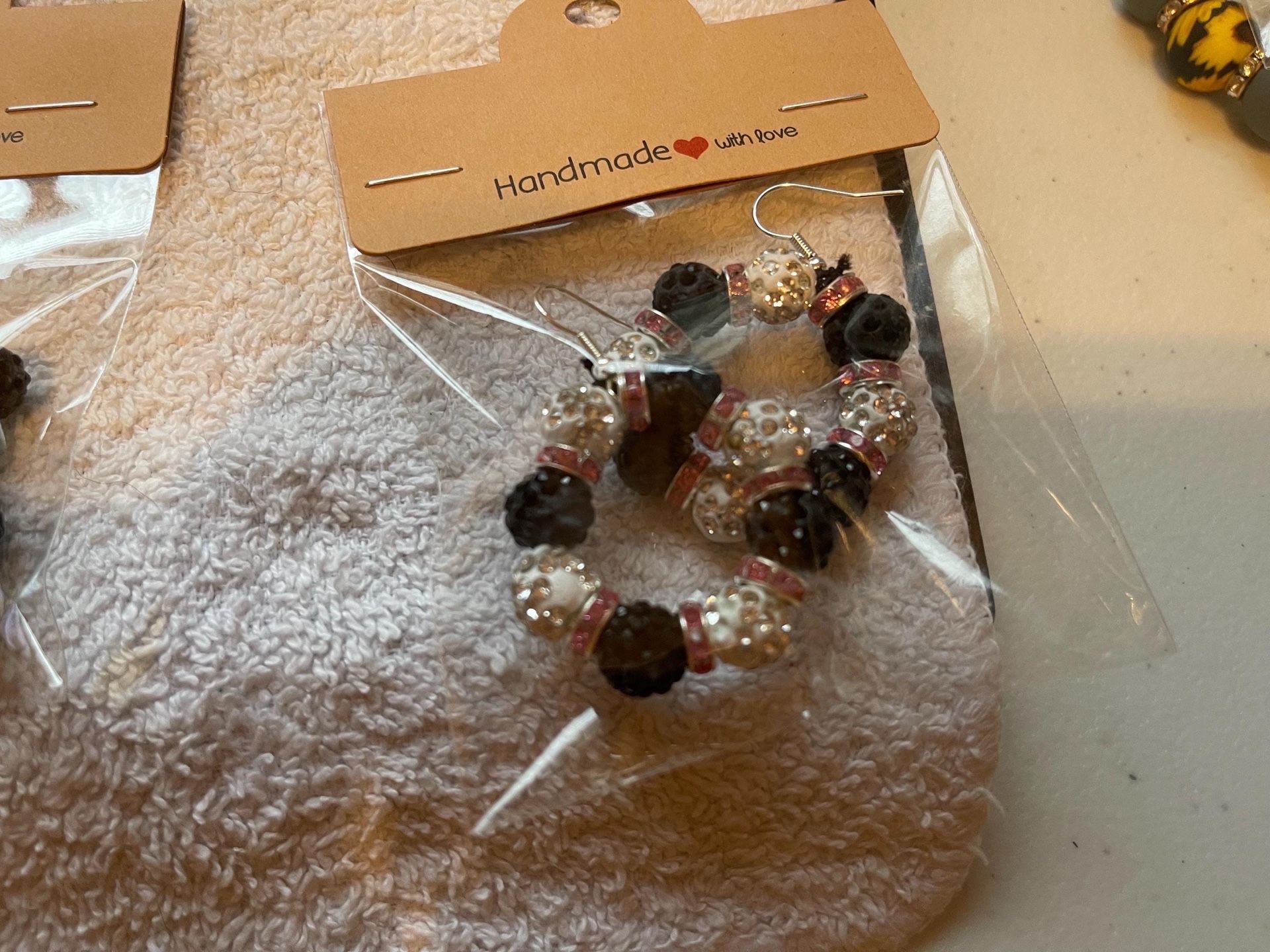 Poppy’s Place Handmade Jewelry And Accessories
