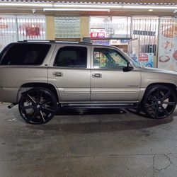 2002 Chevy Tahoe With 28 Asanti Rims Tired$6500 New Tags