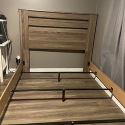 Queen Frame Bed 