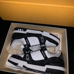 Louis Vuitton Trainers