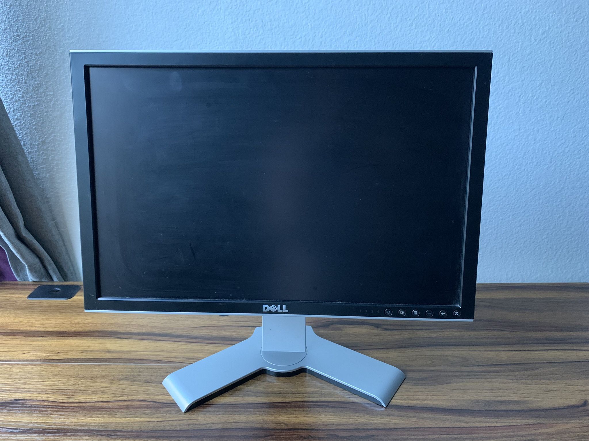 Dell 2007WFPb 20" Widescreen LCD Monitor