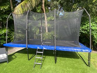 Excellent Condition 8x14 Trampoline! 🎉