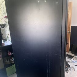 Server Network Rack 42U Enclosed