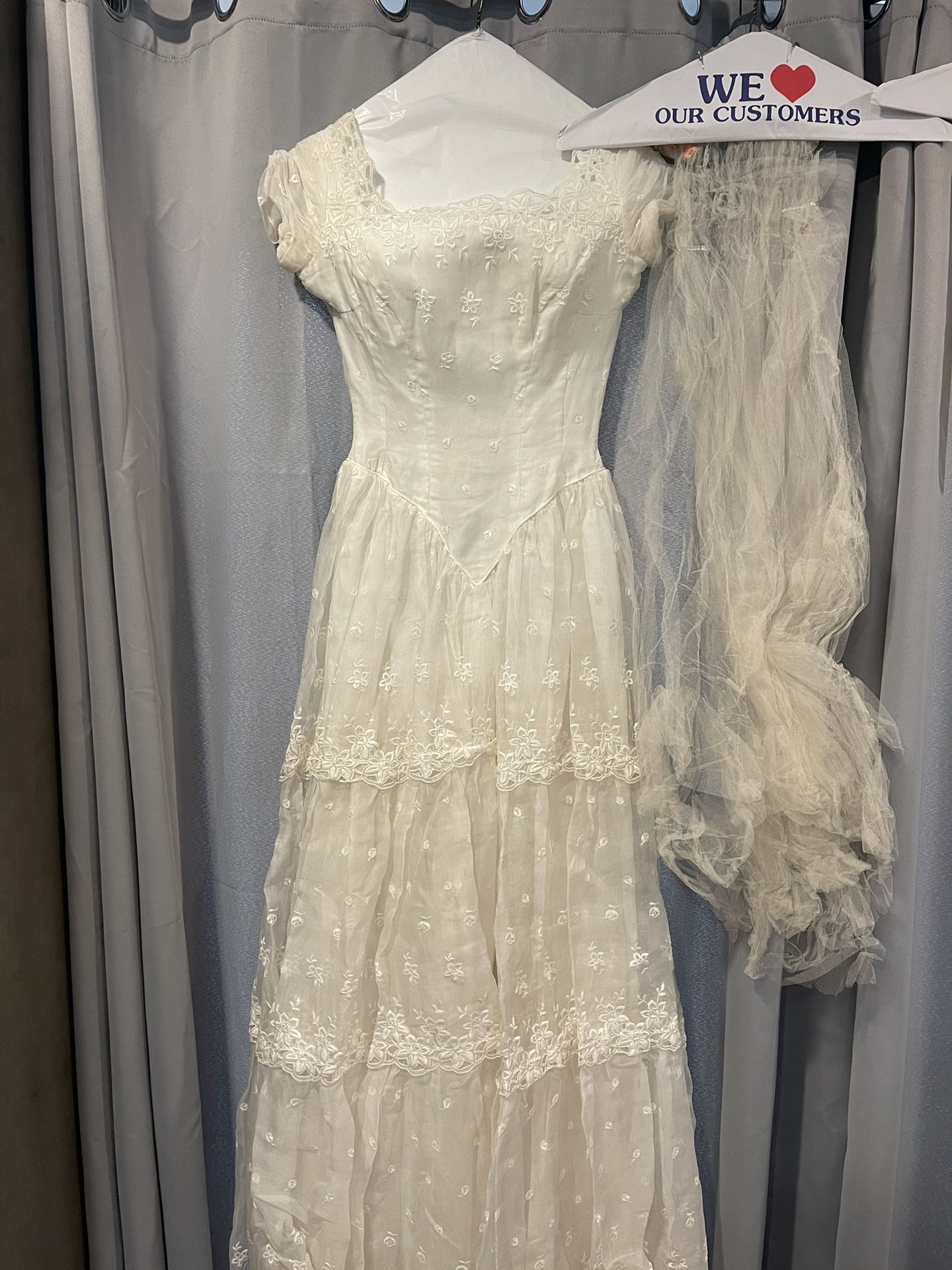 Vintage Wedding Dresses 