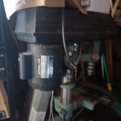 Delta Bench Drill Press 1/2-in