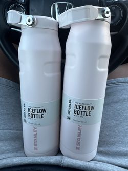 Stanley water bottle 