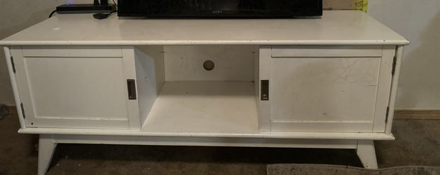 White Tv Stand 