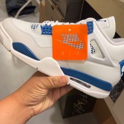 Jordan 4 Retro Military Blue