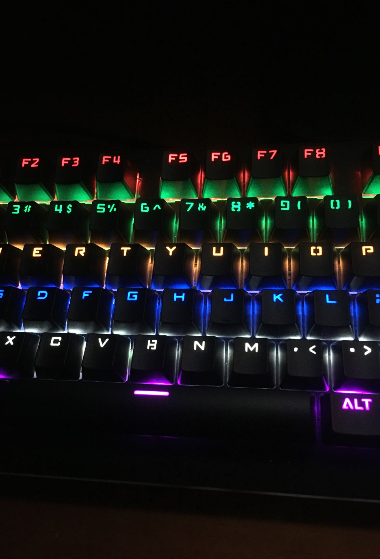 Blackweb keyboard with, Logitech mouse and razor mouse
