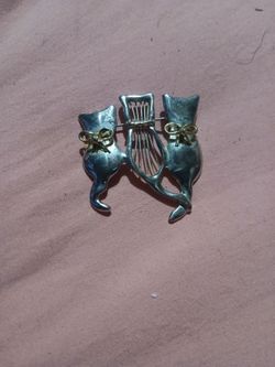 Silver Tone Double Cat Lyre Brooch Pin
