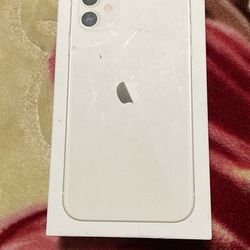 Apple iPhone 11 - 64GB