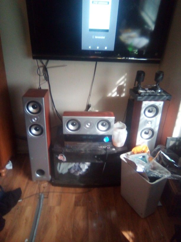 Polk Audio Tower Speakers (Monitor 50) And Center Channel (CS1)