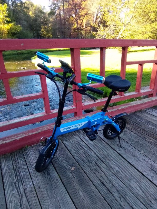 "It's Yours Today" $500 OBO Foldable Ebike