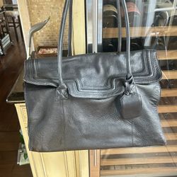 New Pebbles Leather Travel Bag