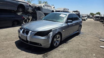 2006 BMW 525I E60 PARTING OUT PARTS FOR SALE PARTES