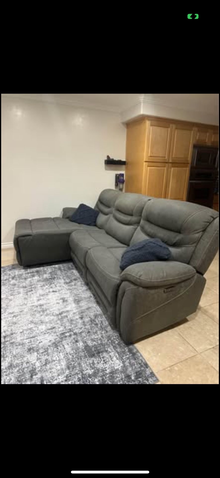 Reclining Sectional Sofa / Couch 